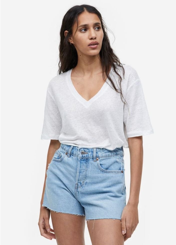 V-neck linen T-shirt - Image 7